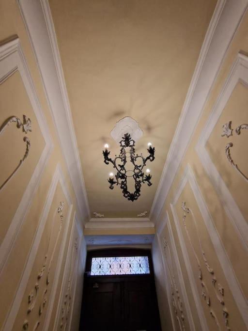 Fil-Rouge - Elegante E Tranquilla Vista In Centro Apartment Turin Bagian luar foto